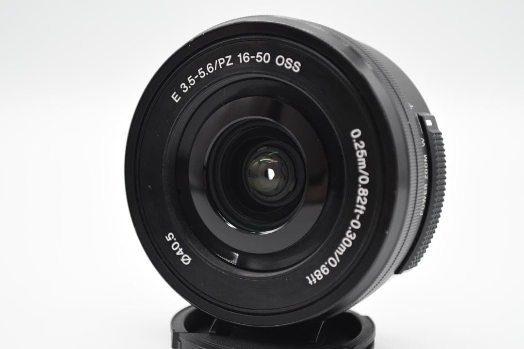 3736枚【ほぼ新品】SONY α6400 ダブルズームキット ブラック 即発送