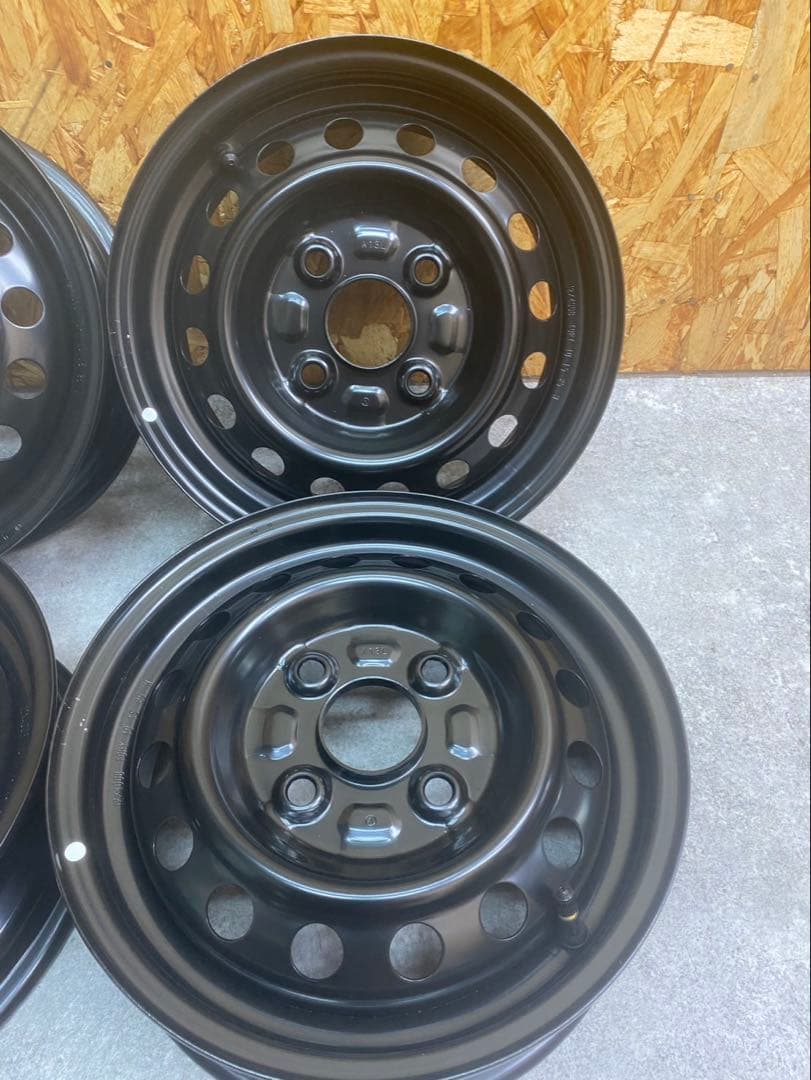 ダイハツ　アトレー　鉄ホイール　12インチ　新車外し　　S700V系