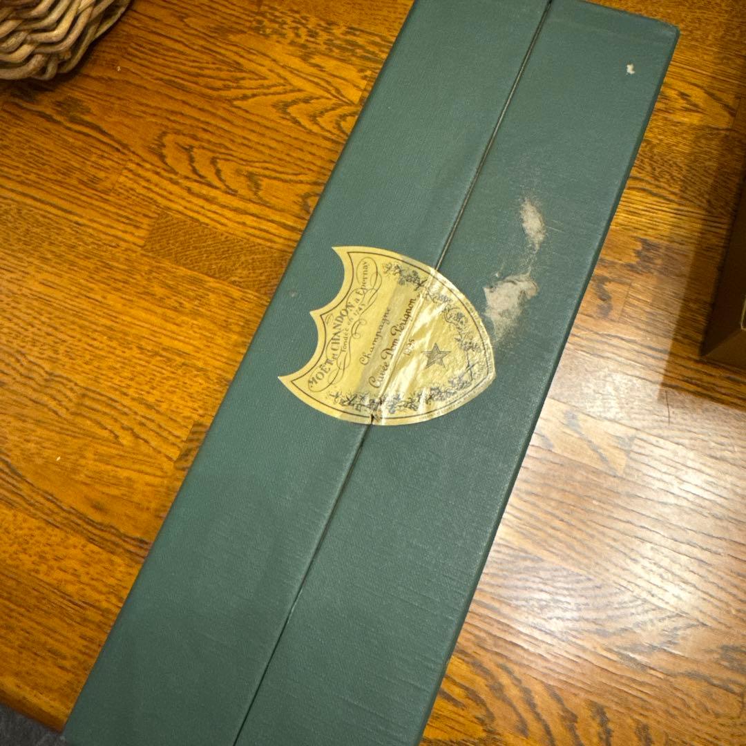 新品未開封　箱付き　ドンペリニョン　1995年