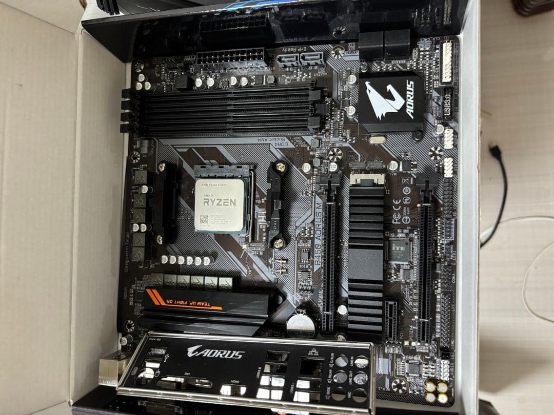 【ジャンク品】セット販売 B450 AORUS M&Ryzen 5 5500