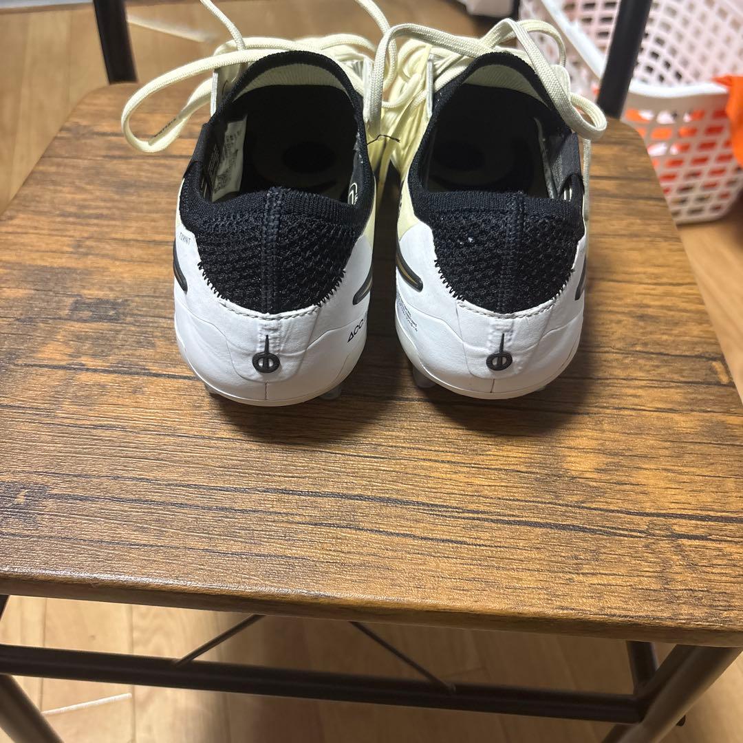 Nike サッカーシューズ ホワイト/ブラック