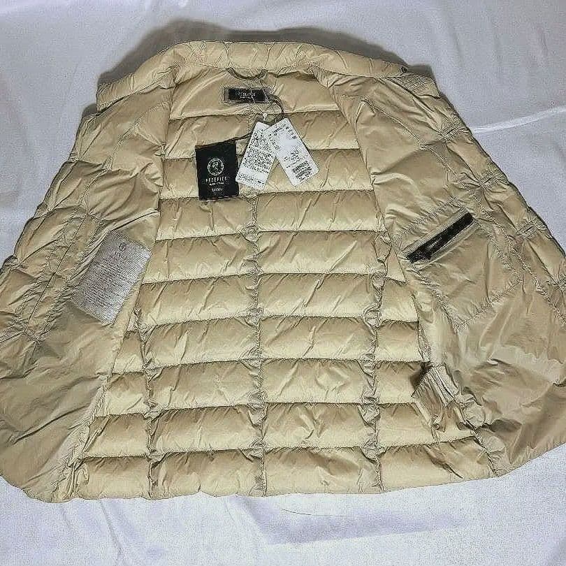 PESERICO ダウンベスト　新品 Mサイズ