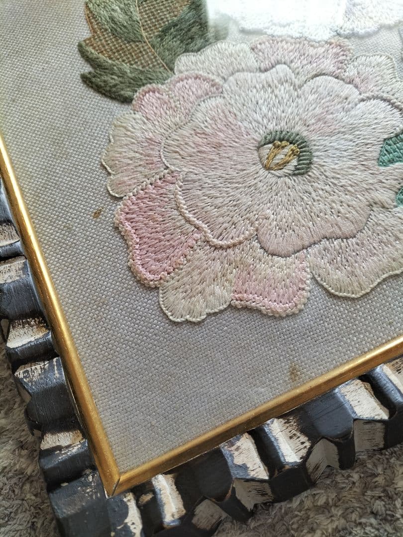 戸塚刺繍　花柄刺繍アート フレーム付き