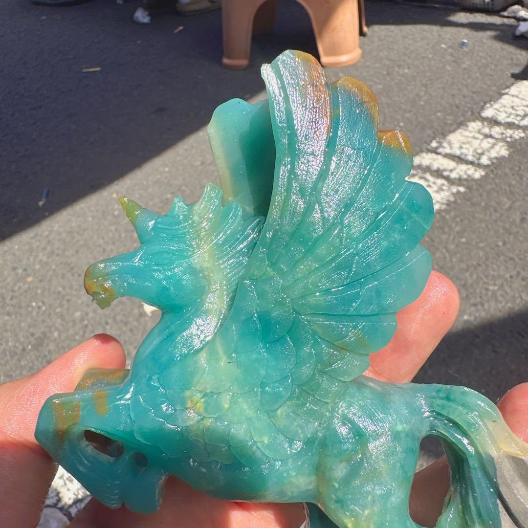 天然石ピスタチオカルサイトのユニコーン　ご購入前に在庫確認必要　F.90