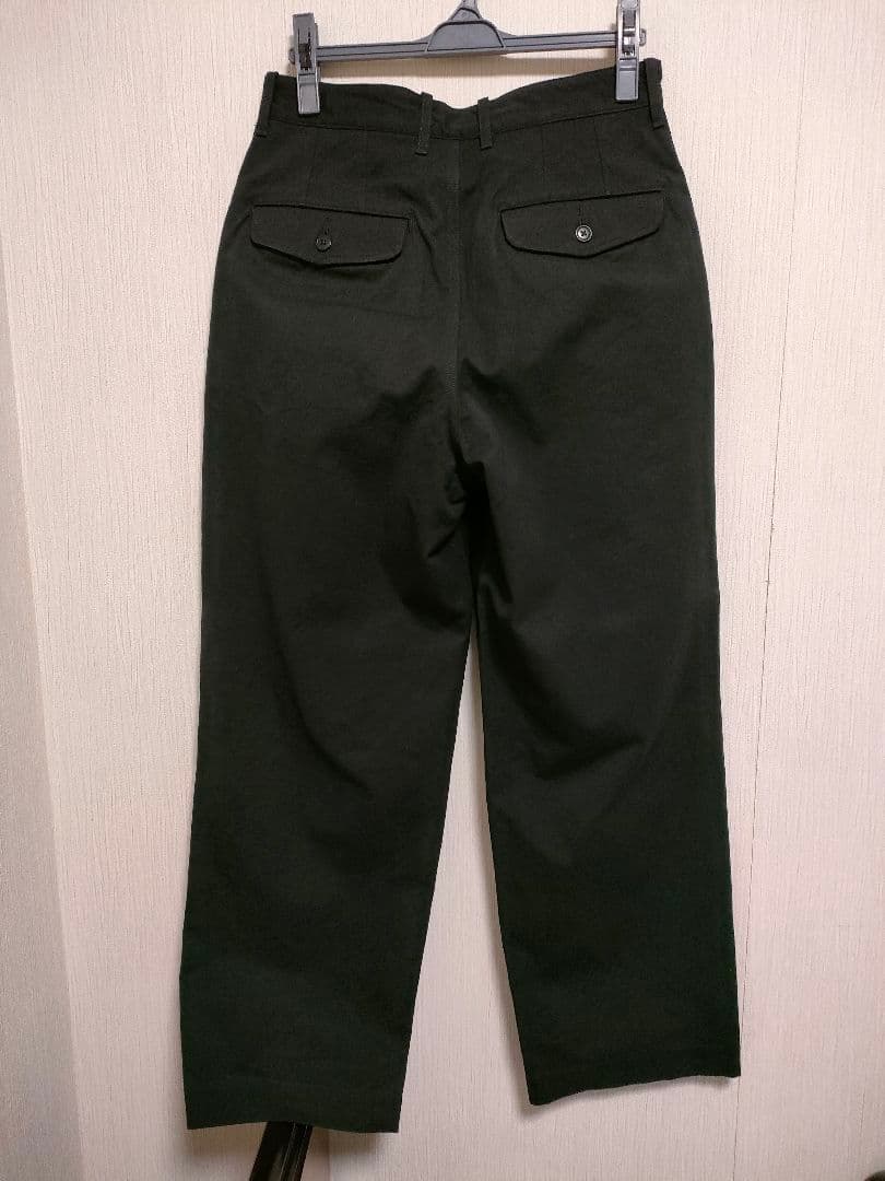 ULTERIOR 備前ギャバジン タックパンツ ブラック