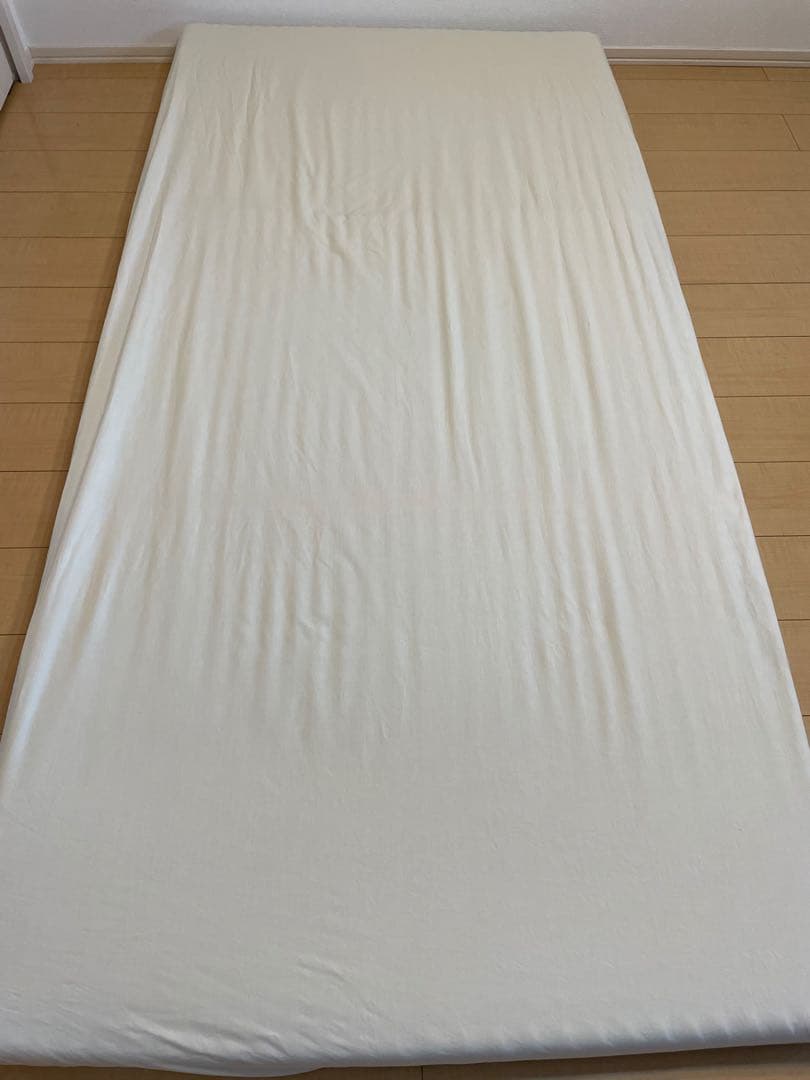 (本日17時まで値下げ中)東京西川　整圧敷きふとん　シングル　レギュラー100N