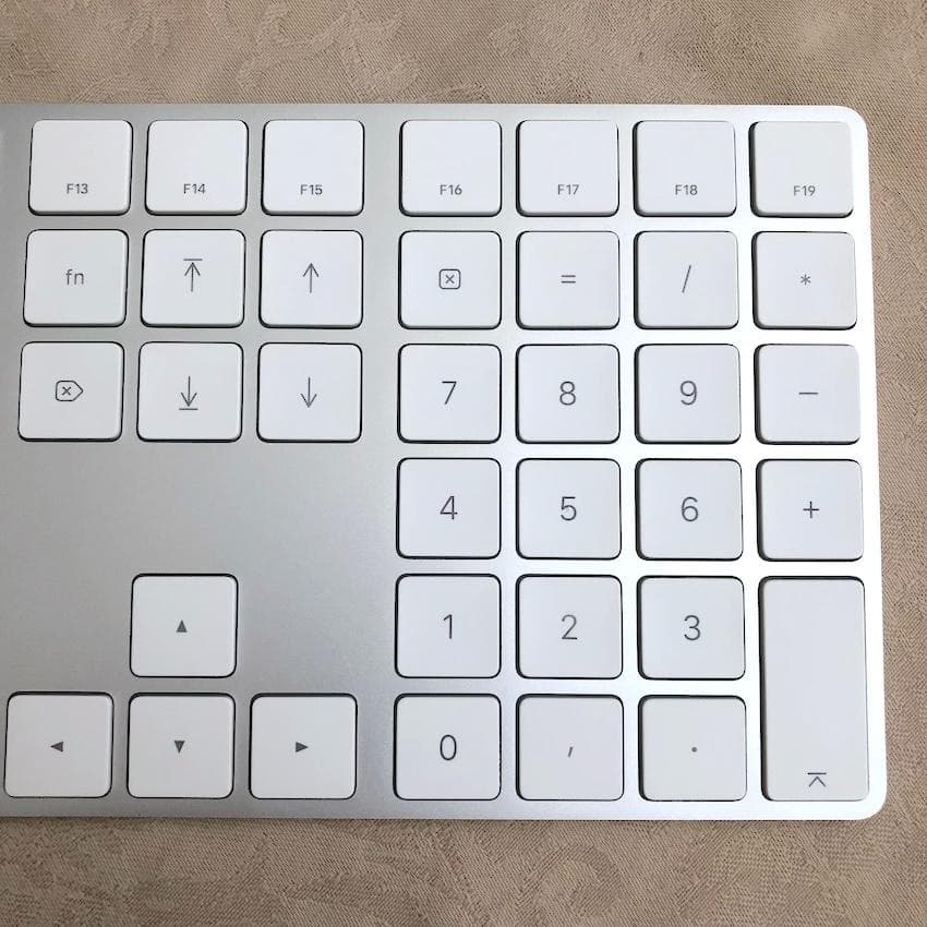 使用少｜MAGIC KEYBOARD｜JIS｜テンキー｜アップル｜純正