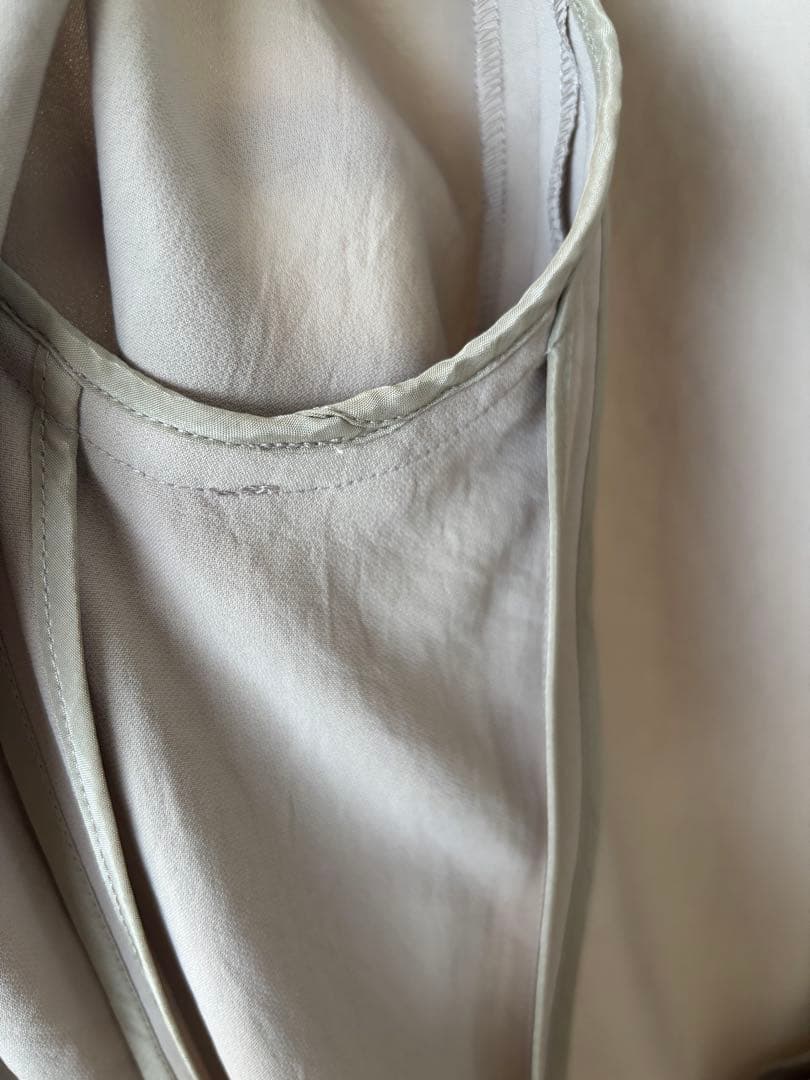 ガリャルダガランテ　ジャージージャケットグレージュ