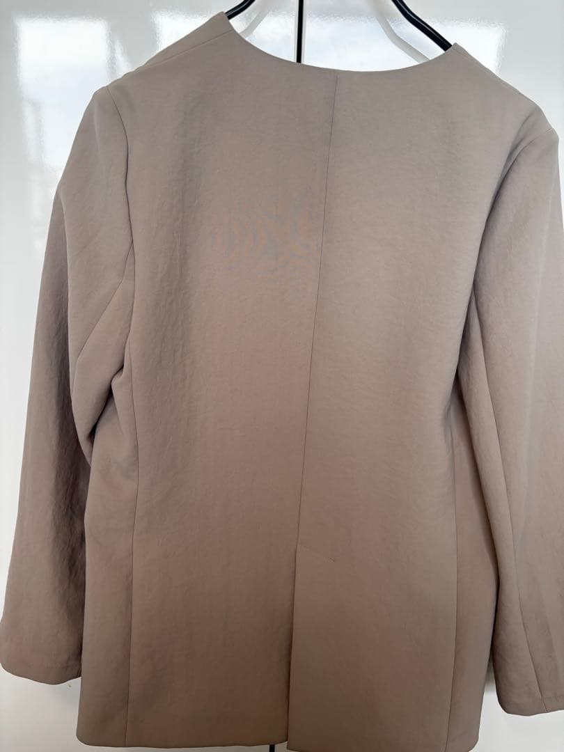 ガリャルダガランテ　ジャージージャケットグレージュ