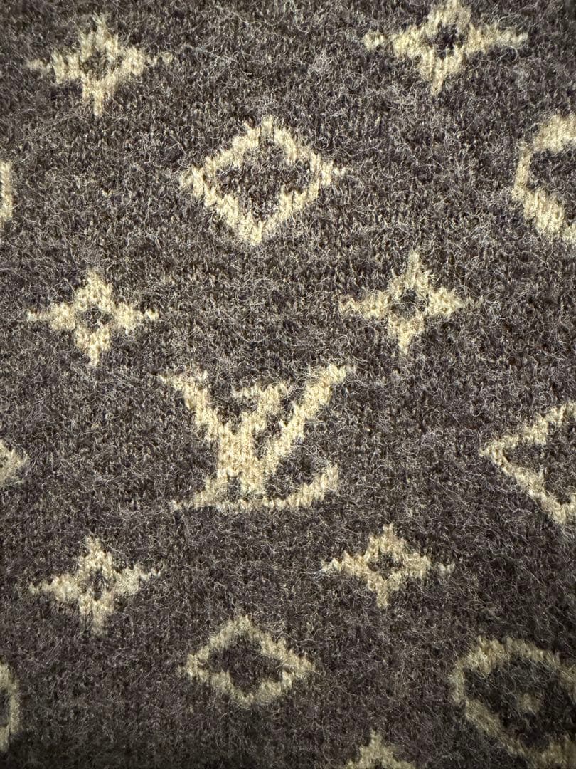 Louis Vuitton ロゴパターン セーター