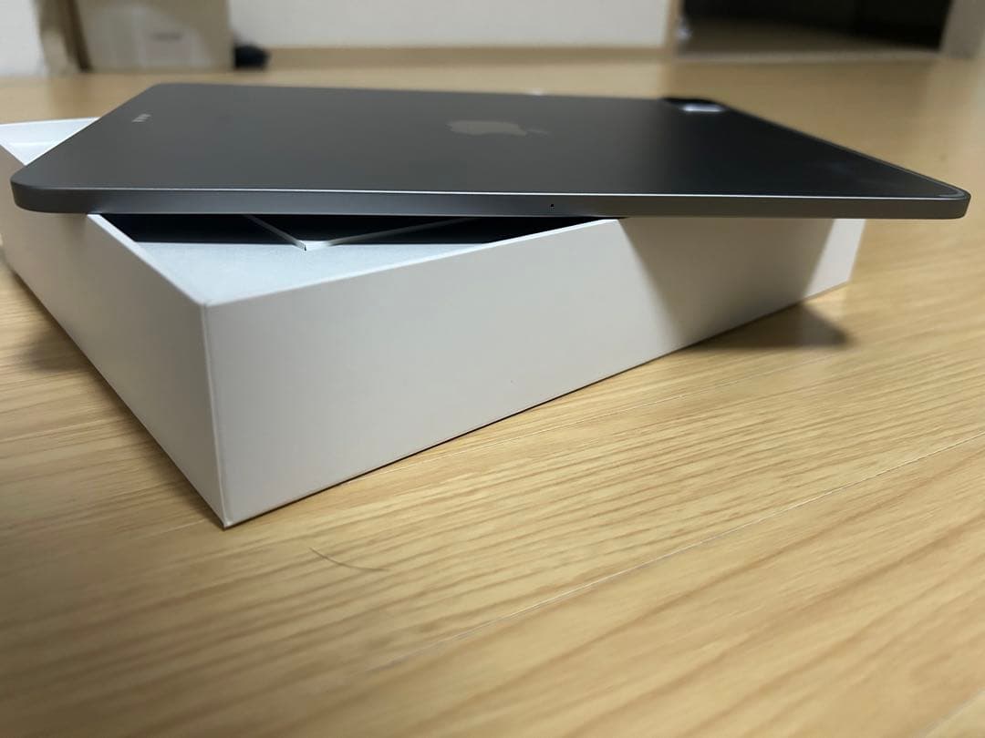 iPad pro 第4世代　11インチ