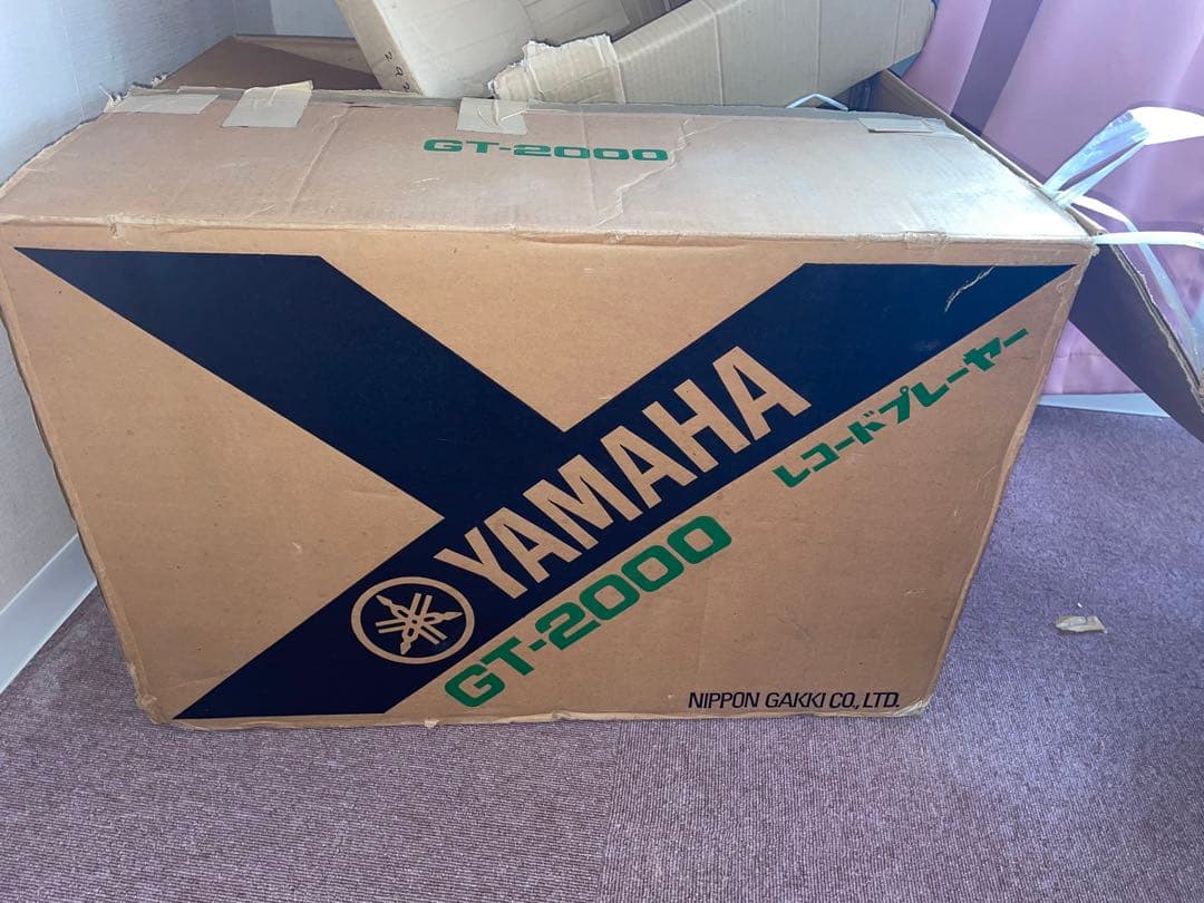 YAMAHA GT-2000 ターンテーブル
