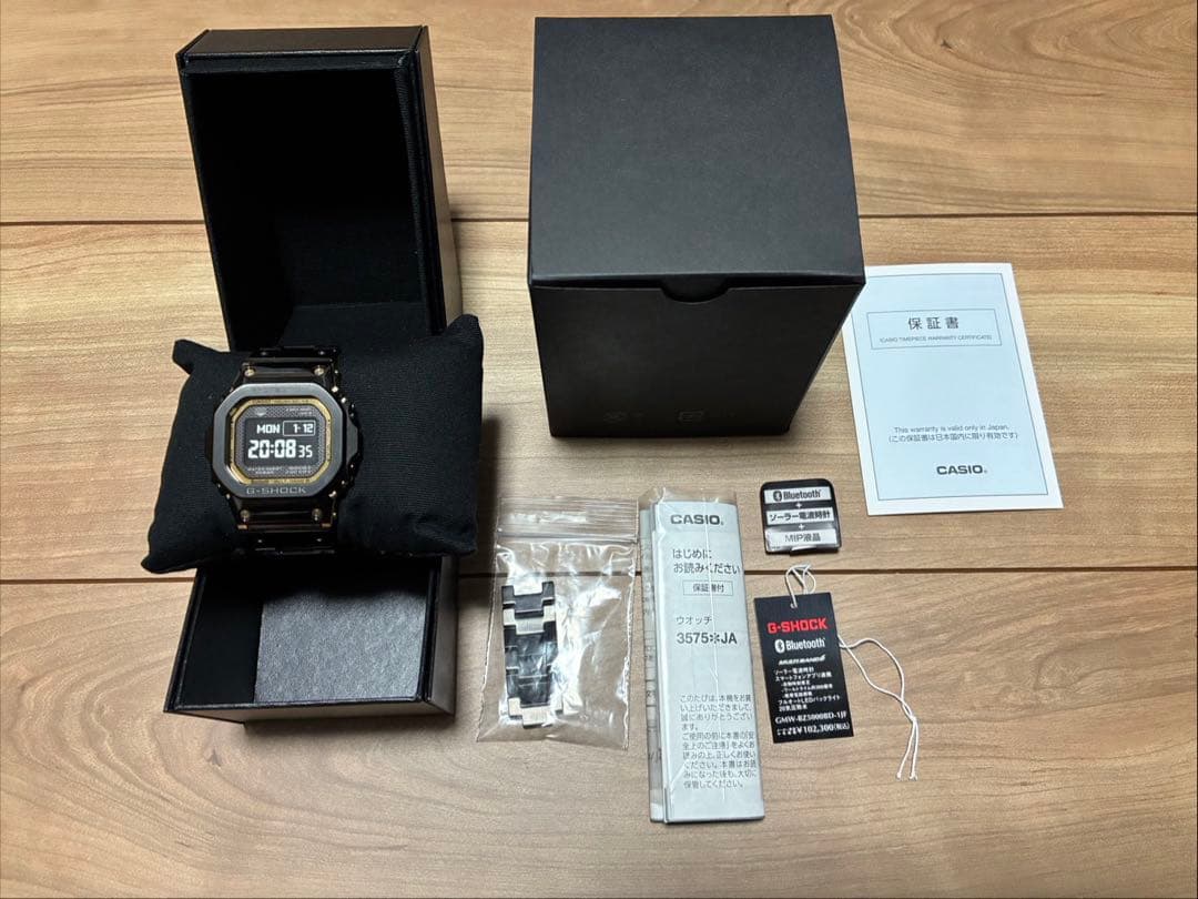 美品　G-SHOCK　GMW-BZ5000BD-1JF