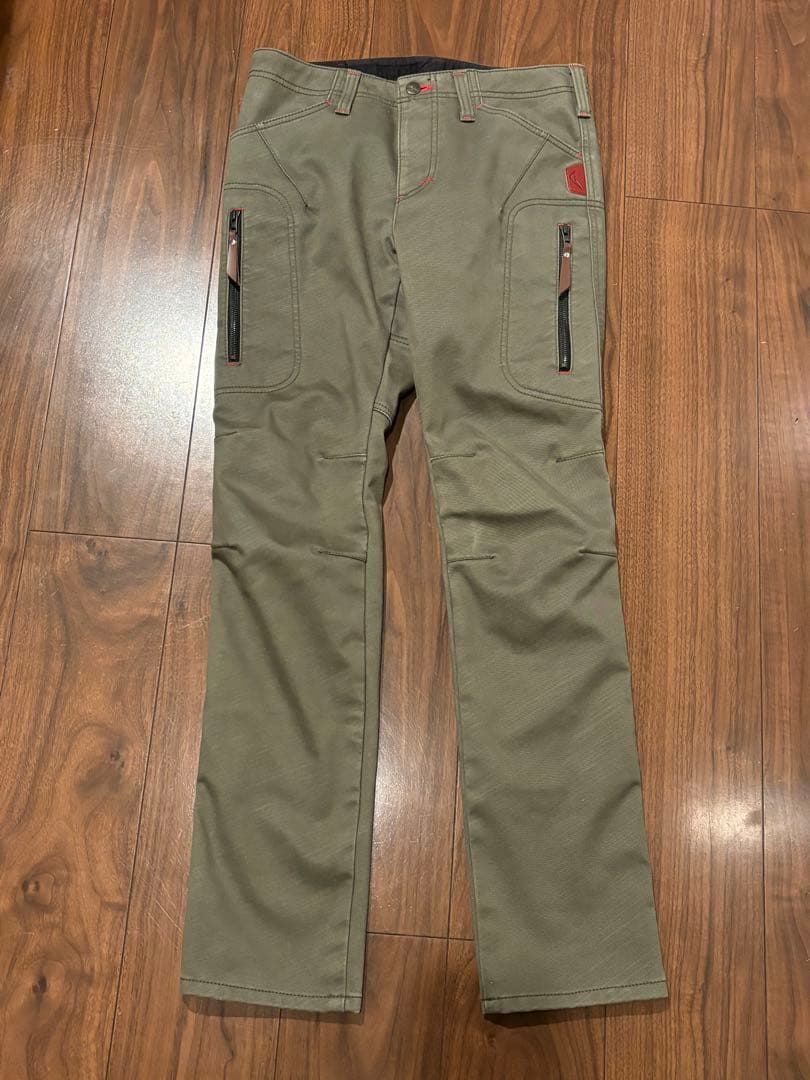 クシタニ　エクスパンドウインドカットパンツ