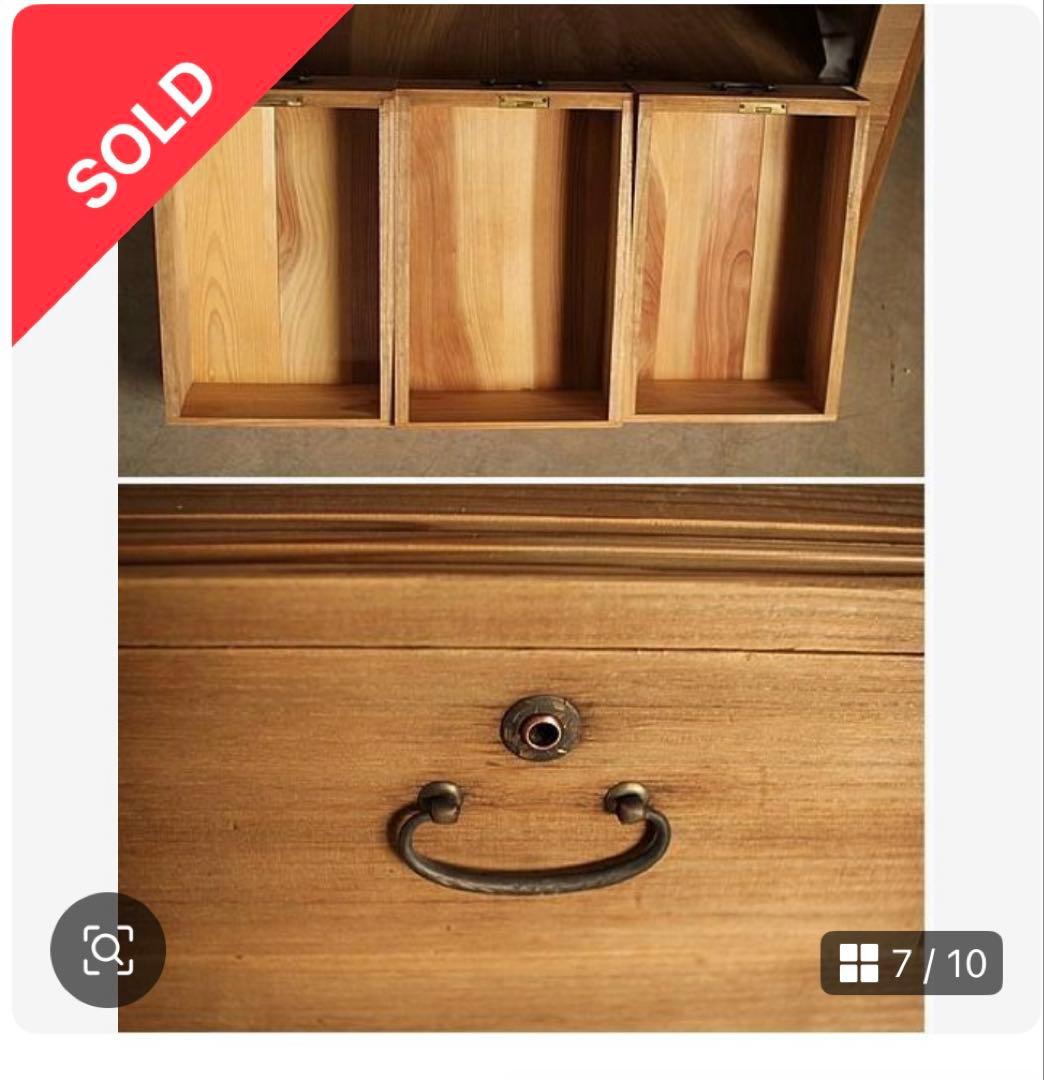 前面ガラス引き出し2段×ガラス戸棚×木製小引き出し3杯　食器棚　シャツケース