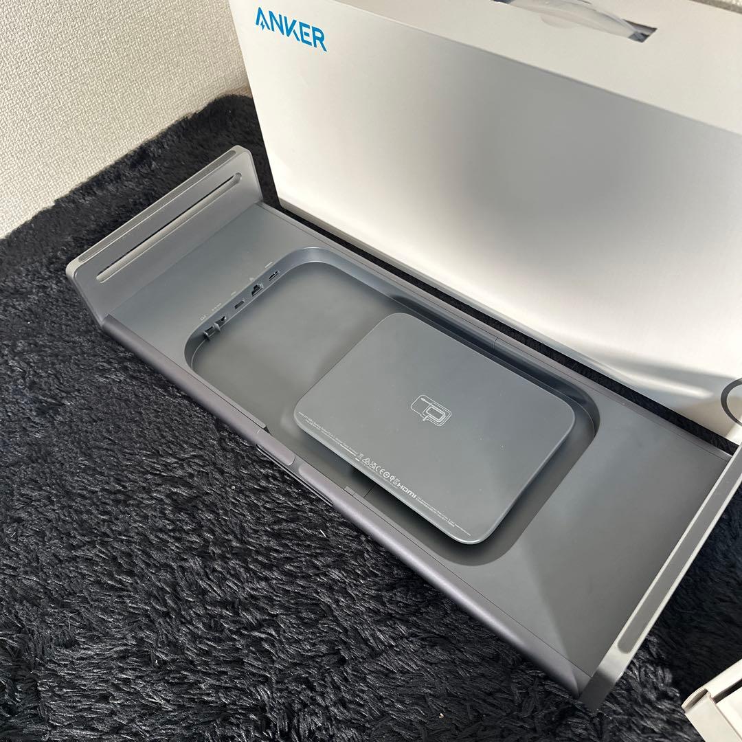 Anker 675 USB-C ドッキングステーション 付属品多数