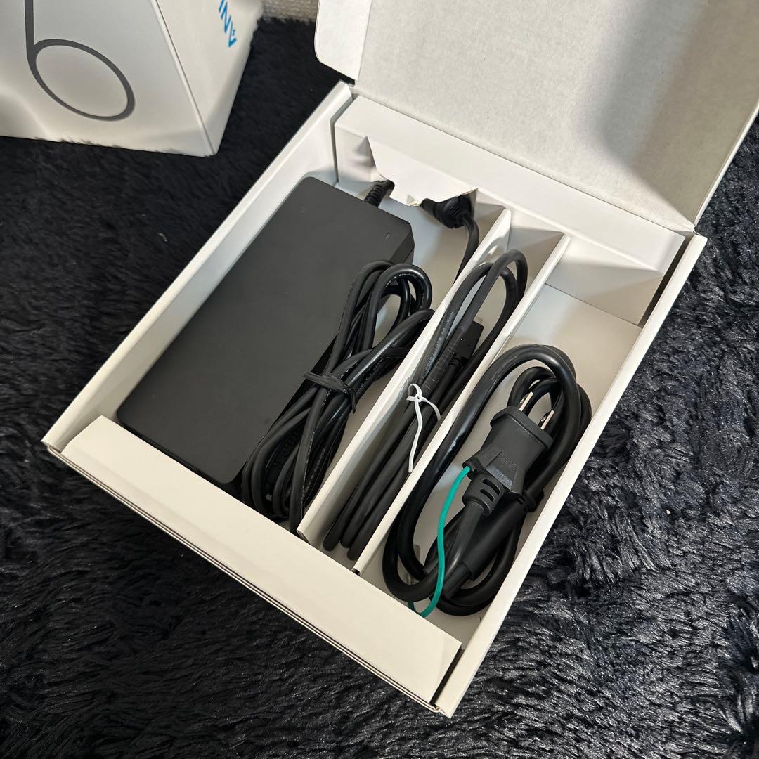 Anker 675 USB-C ドッキングステーション 付属品多数