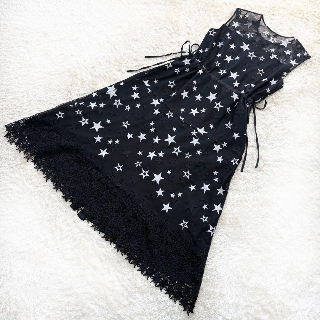 【美品】グレースコンチネンタル　ダイアグラム　ノースリーブワンピース　星柄　38