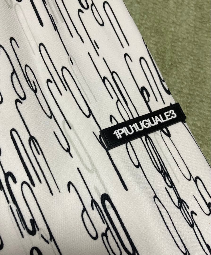 ウノピゥウノウグァーレトレリラックス ジャケット×サルエルパンツ セットアップ