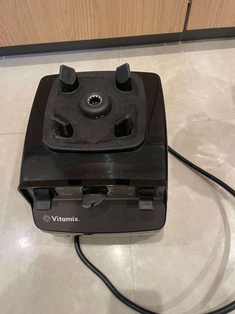 oniwakamaru 専門Vitamix series 200