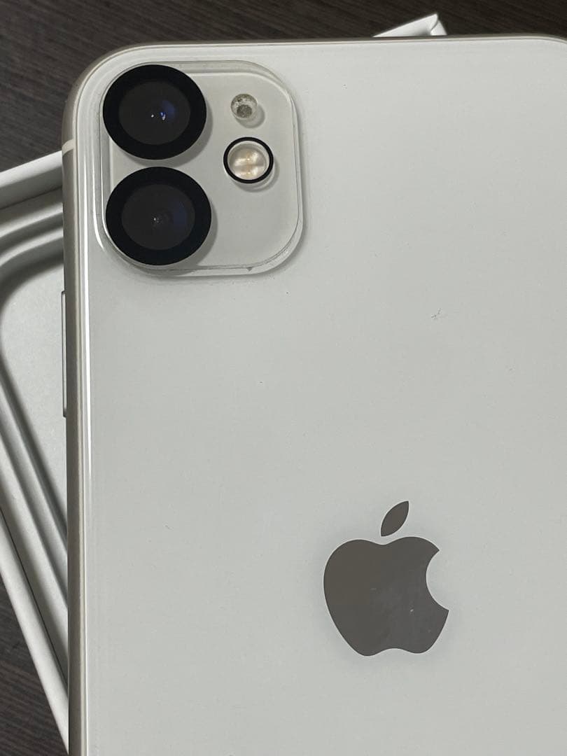 Apple iPhone 11 64G ホワイト