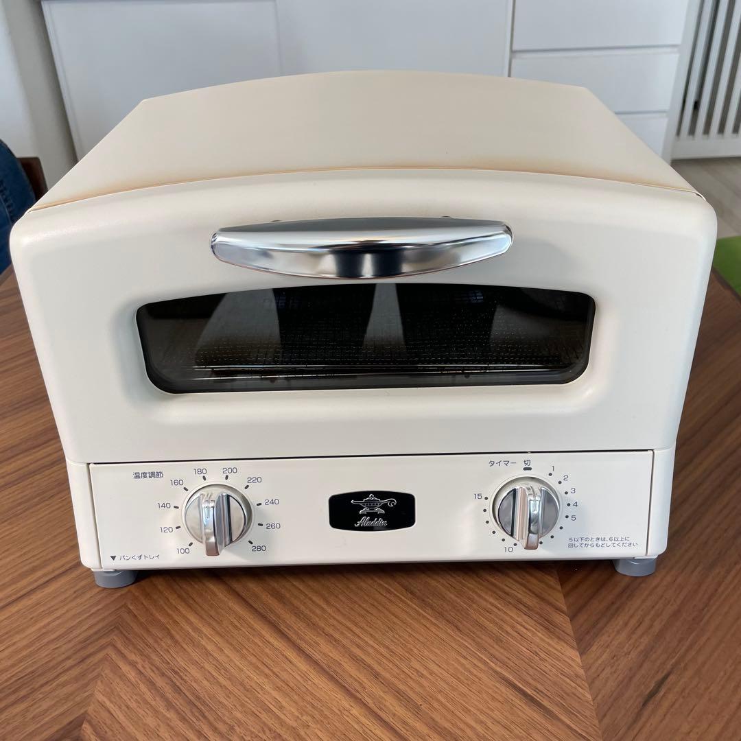 4枚焼き アラジン　グラファイトグリル・トースター AGT-G13A ホワイト