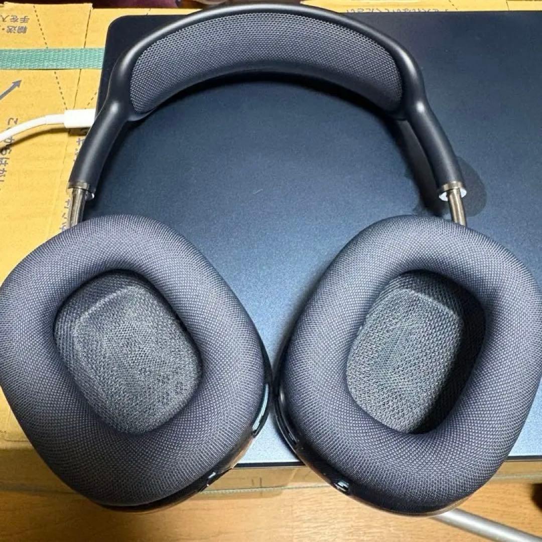 ご*お様 AirPods Max（第2世代 / USB-C）