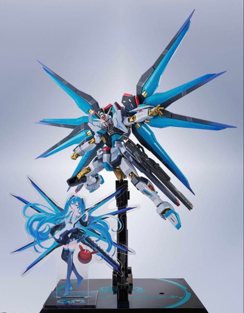 L ROBOT魂 ストライクフリーダムガンダム弐式［初音ミクVer.］