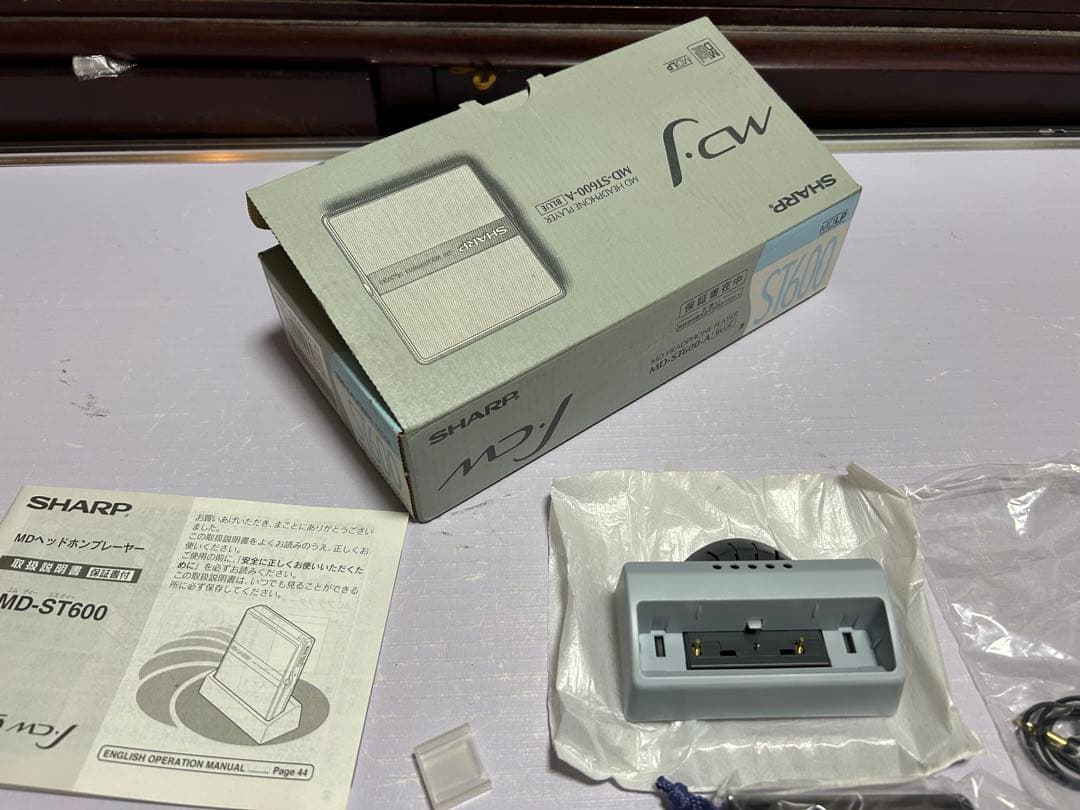 箱取説付/SHARP ポータブルMDプレーヤー MD-ST600