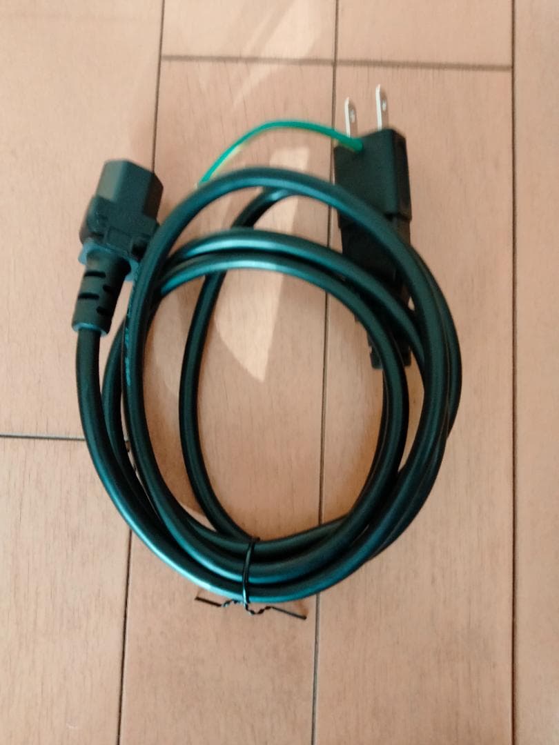 【Dell Inspiron 3471】　コンパクトデスクトップPC