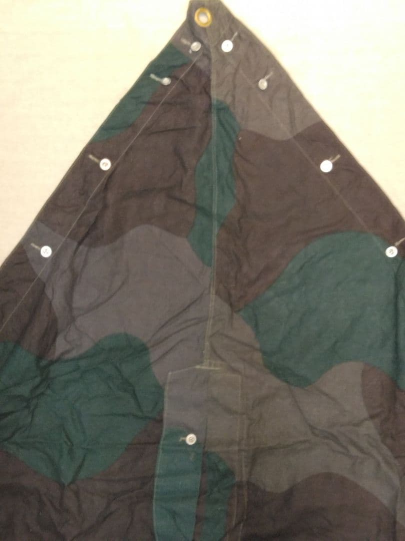 USED スウェーデン軍テントシート 1枚 軍幕 　 ポンチョ カモ