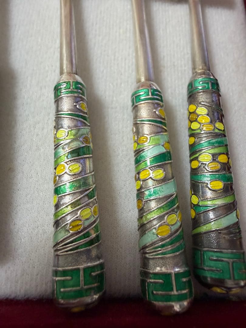 韓国製銀のカトラリーセット