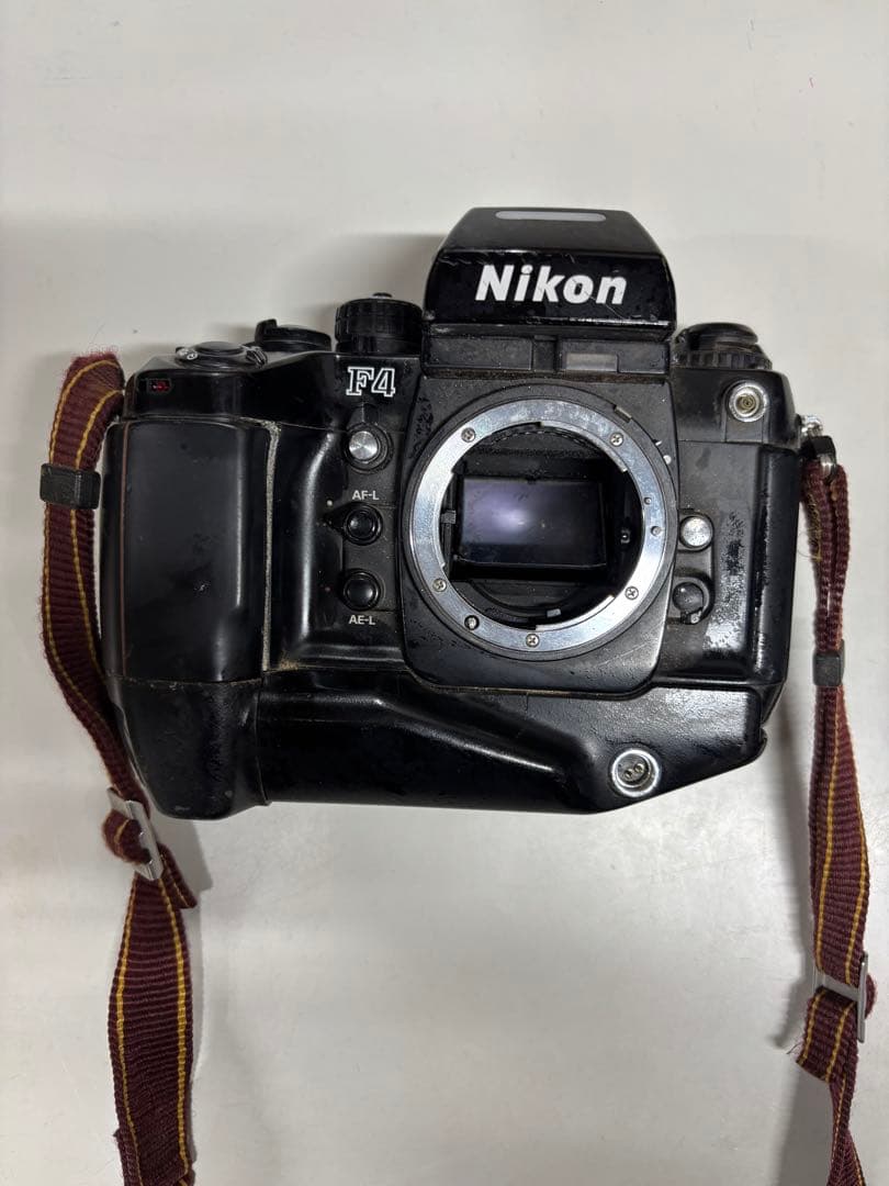 Nikon F4 ボディ＋MB-21 バッテリーパック ジャンク品