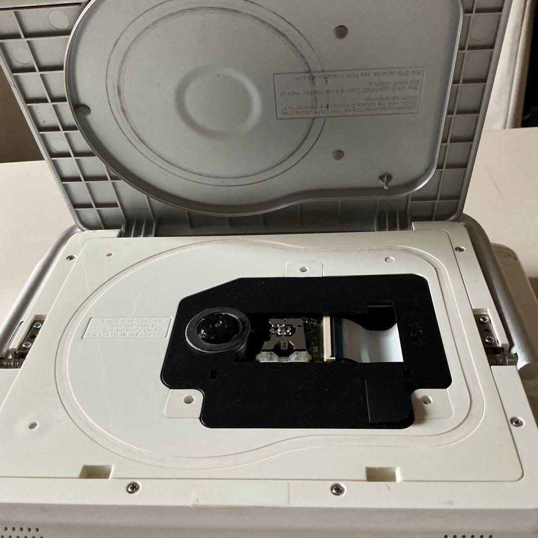 TOSHIBA ポータブルブルーレイプレーヤー SD-BP1000WP