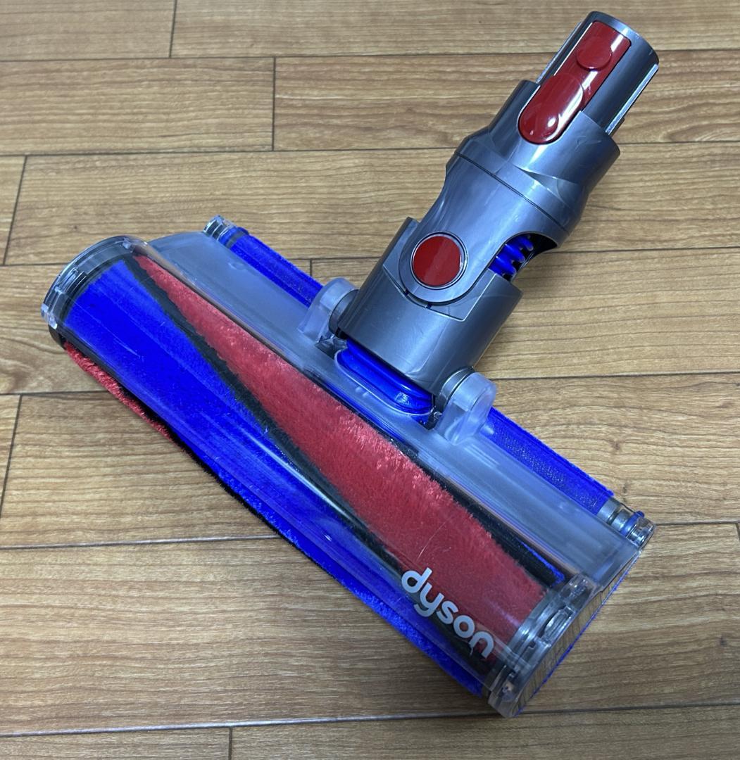 【美品】ダイソン dyson V8 fluffy アクセサリ 多数 洗浄除菌済