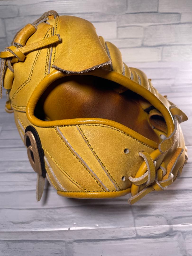 アシックス左投手用グローブ