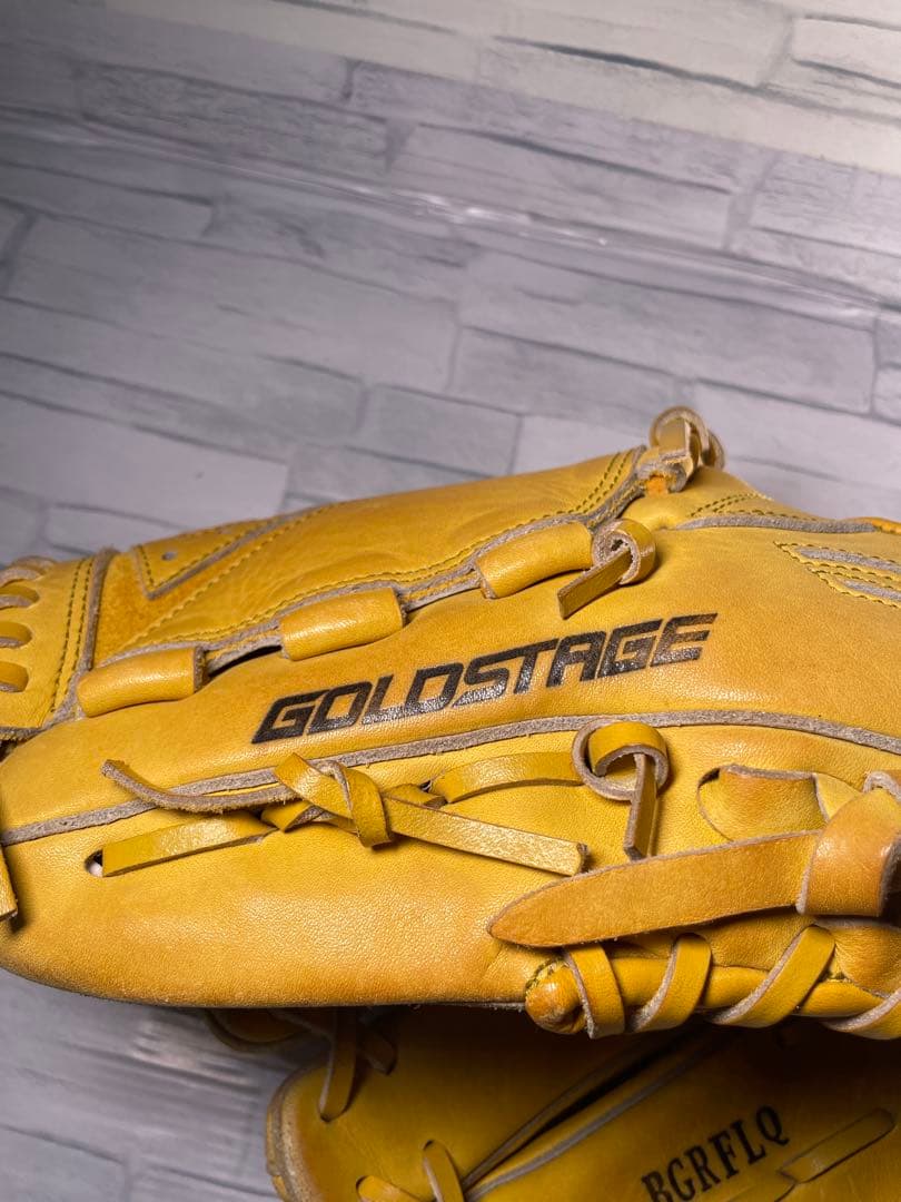 アシックス左投手用グローブ