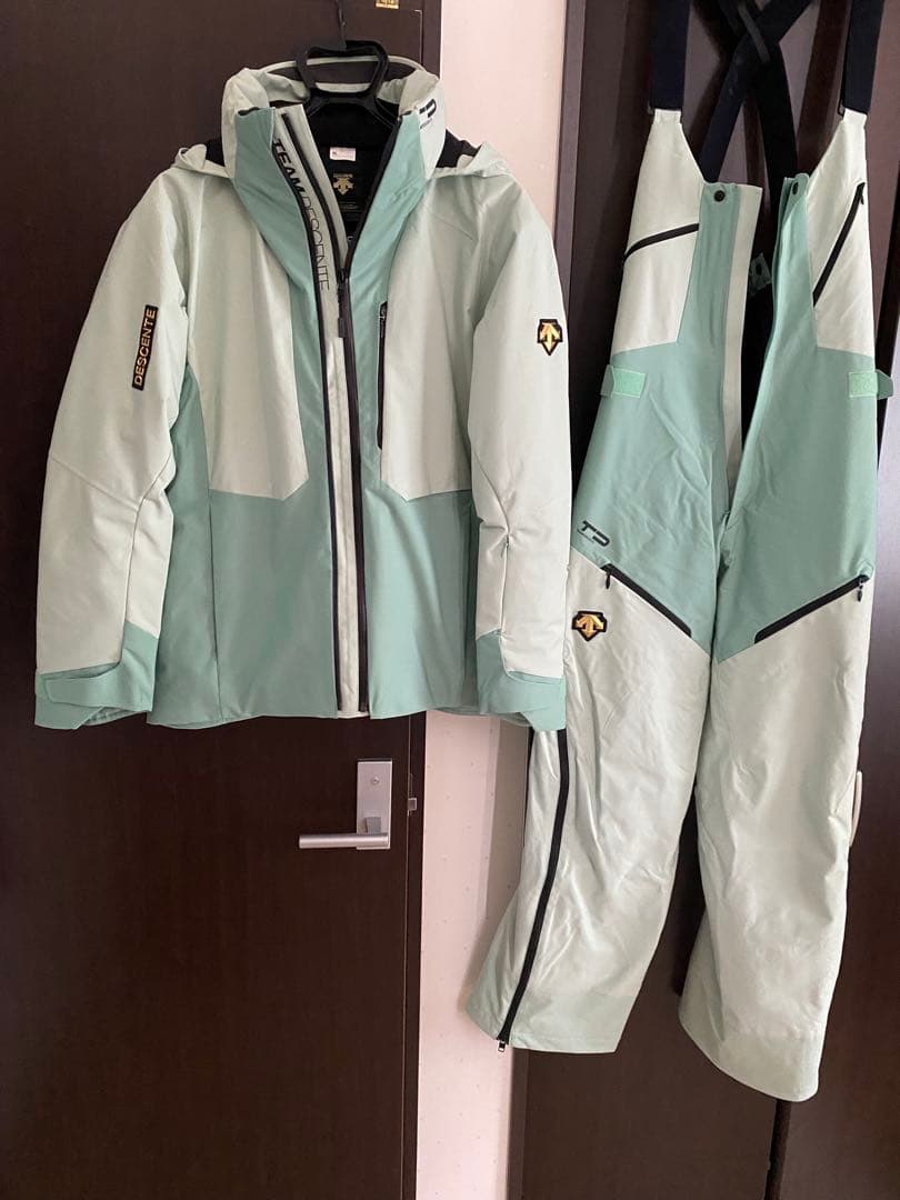 美品 デサント メイト スキーウェア 上下セット Lサイズ