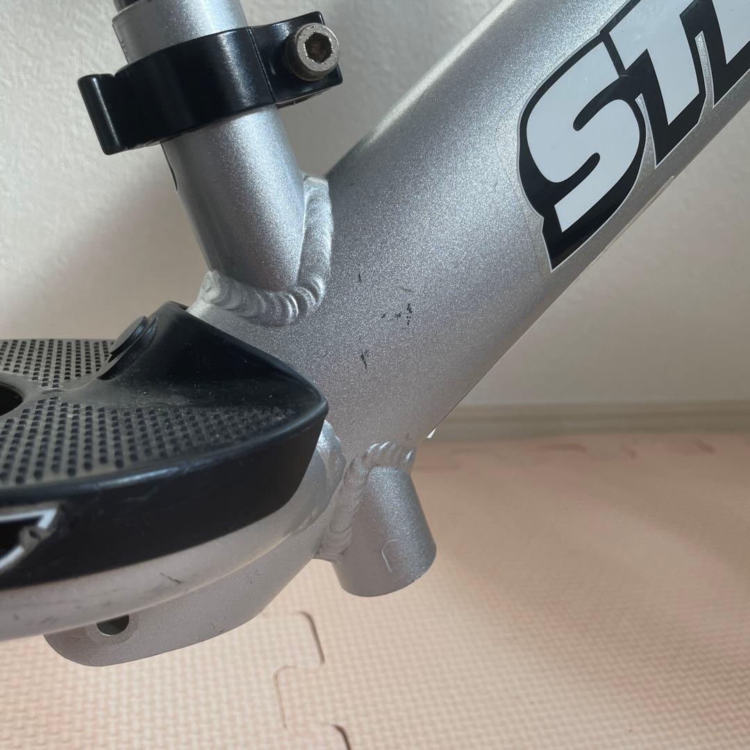 ストライダー プロ　軽量 アルミ フレーム シルバー