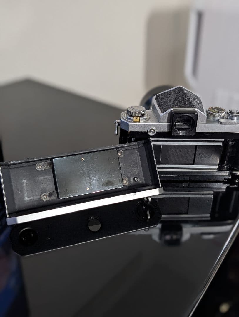 Nikon F 一眼レフカメラ Nikkor 50mmレンズ付き