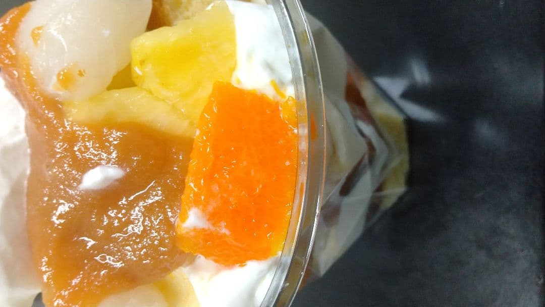 ズミ子ページ、ケーキ、和菓子、パフェ、シフォンケーキ、サンド各種