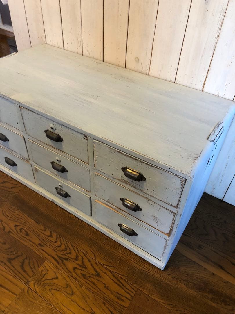 ■レトロ■古い木シャビーな引き出し９杯箪笥　ローボード