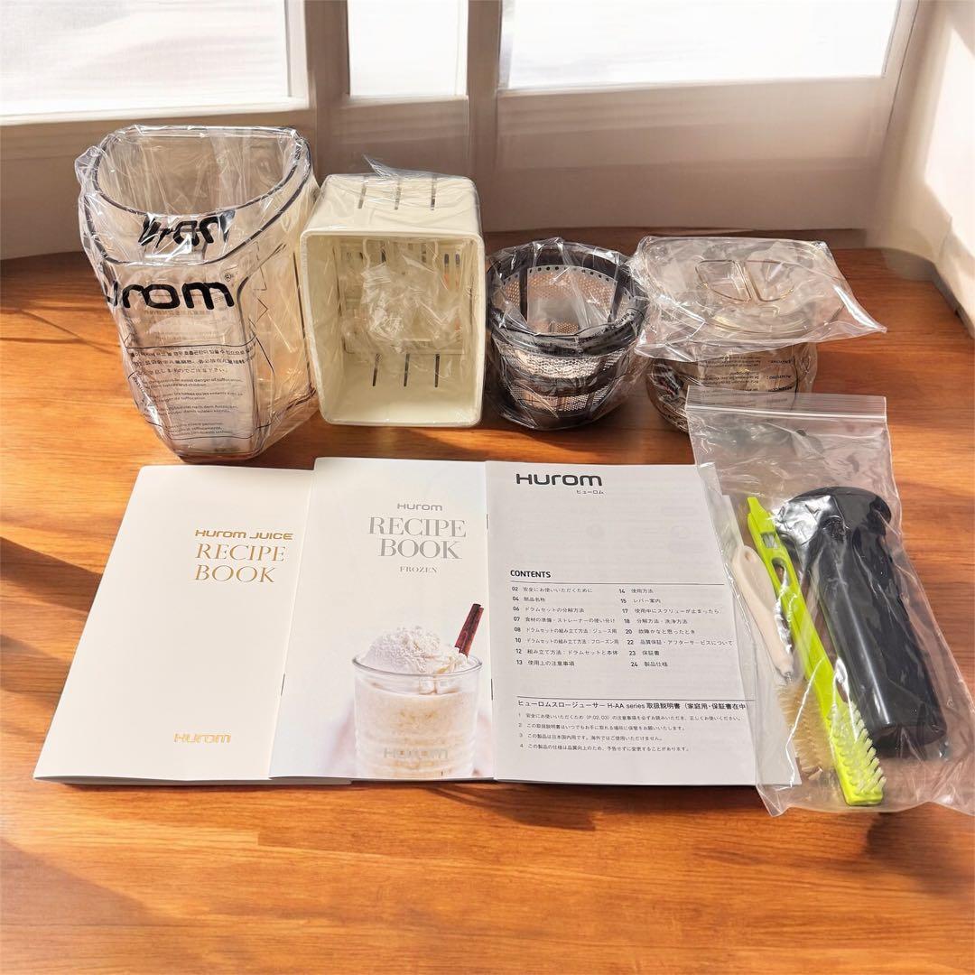 Hurom スロージューサー H-AA-RBA17 フェラーリレッド【未使用品】