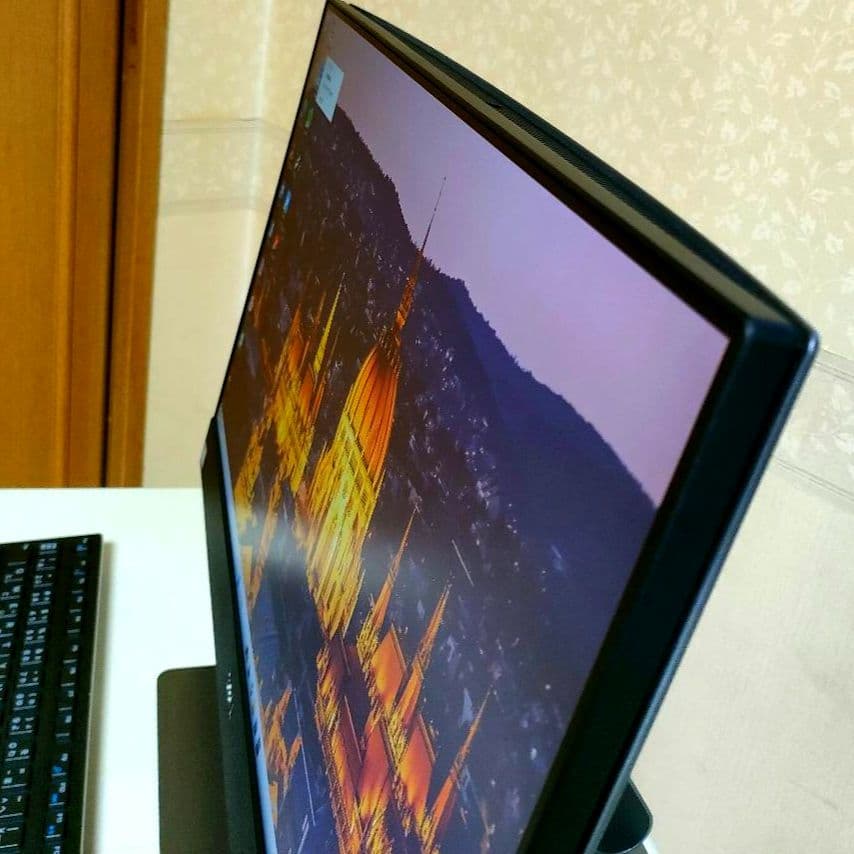 DELL一体型デスクトップ Win11／Office2024／爆速NVMeSSD