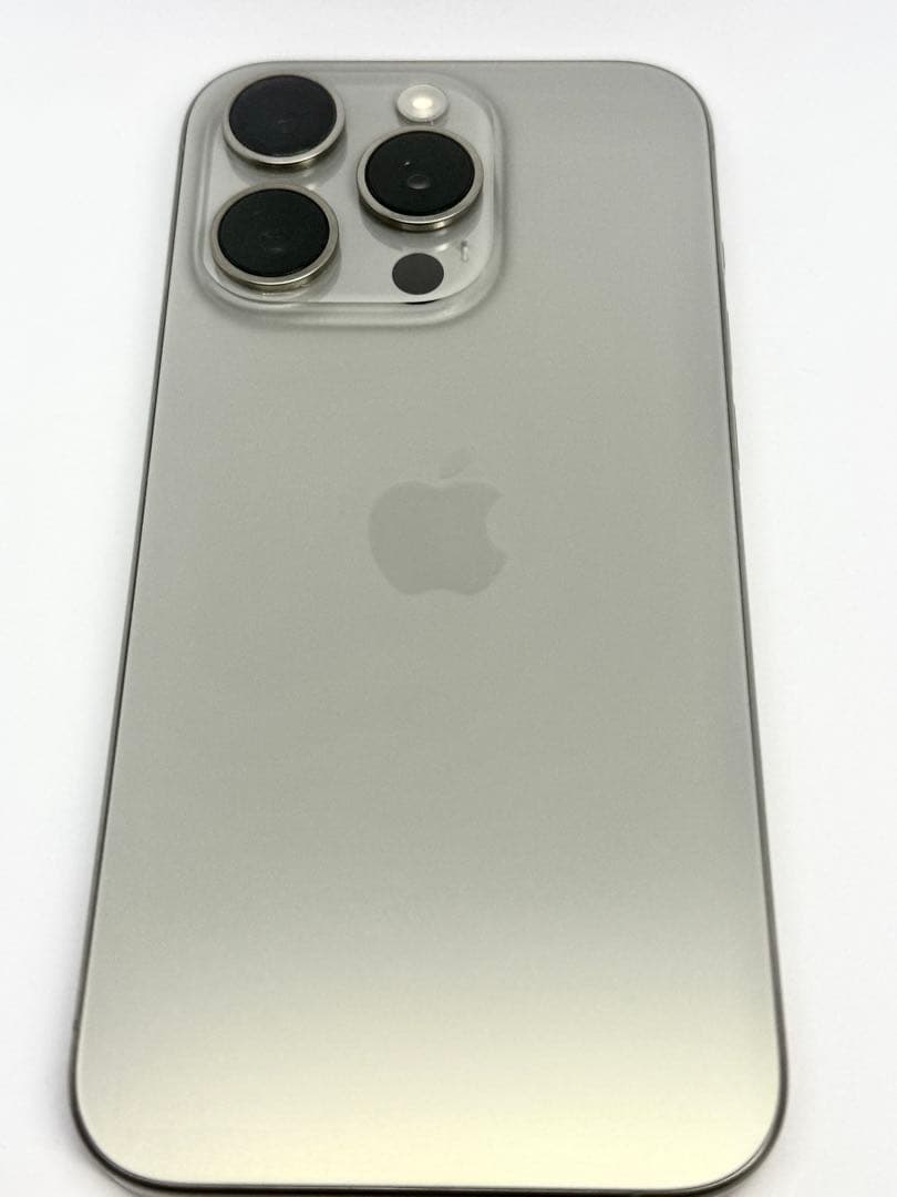 【液晶漏れ】iPhone15pro 128GB ナチュラル