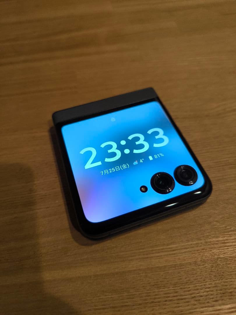 motorola razr 50 本体 512GB