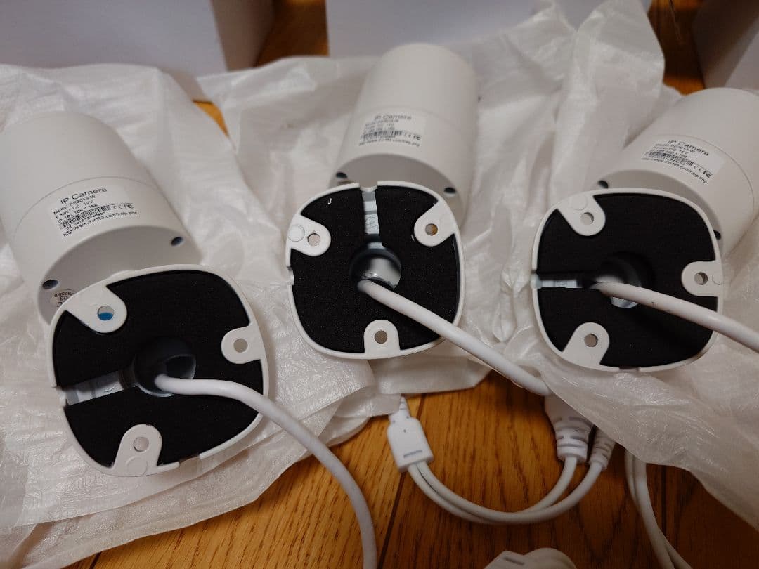 HD NVR Kit　防犯カメラ　カメラ3台付き　未使用