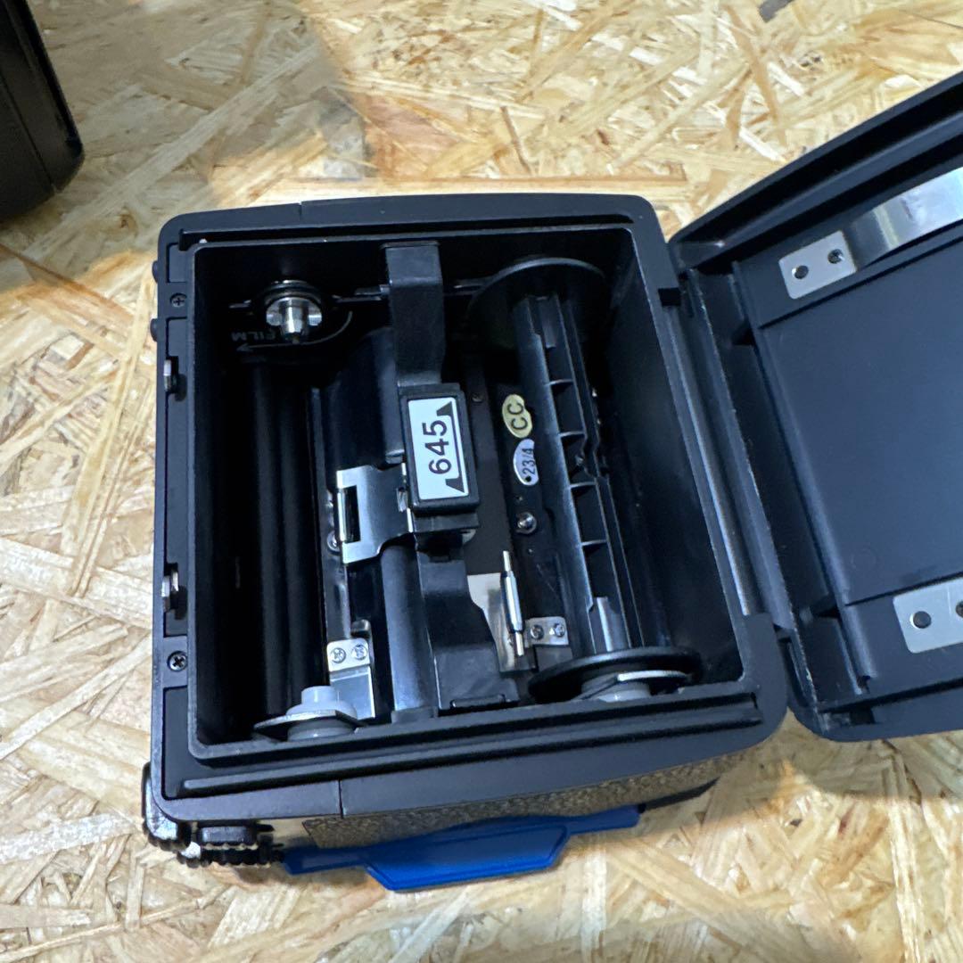 マミヤ Mamiya 645AFD ボディ+ 予備フィルムバック　+ ポラバック
