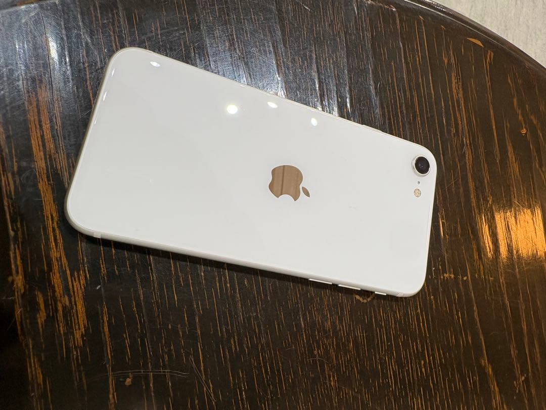 Apple iPhone SE 第二世代目