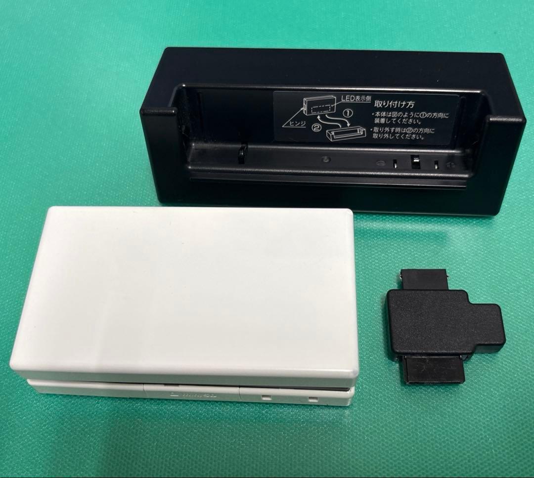 au neon ネオン 携帯電話